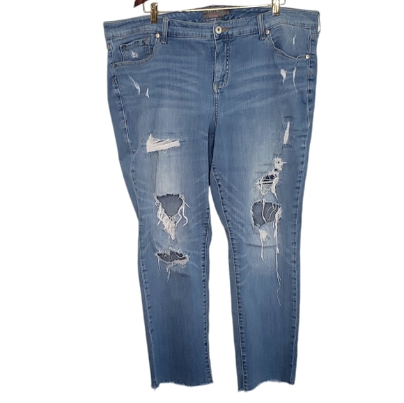 Torrid Crop Boyfriend Straight Stretch Mid-Rise Jean Cropped Size 20R - Picture 12 of 15